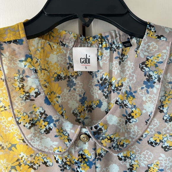 Cabi sheer two tone blouse - Picture 5 of 7